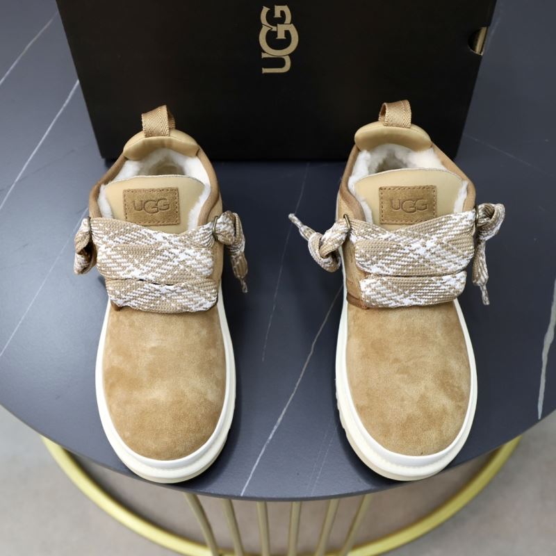 UGG Sneakers